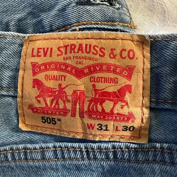 Levi’s 505 Jeans Size 31 x 30 Faded Classic Straight Leg - Picture 7 of 11